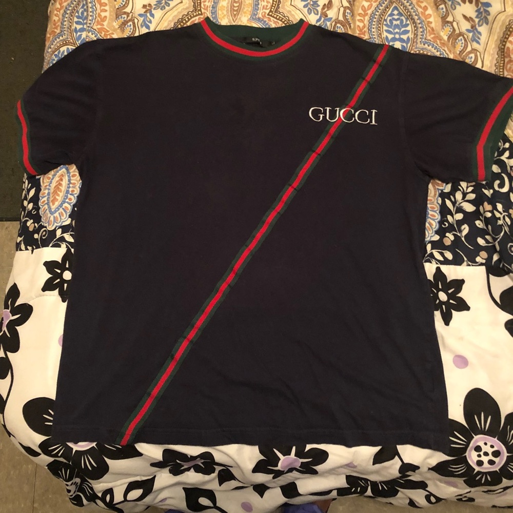 Vintage authentic Gucci t shirt